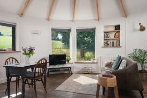 Boutique Glamping Somerset - roundhouse
