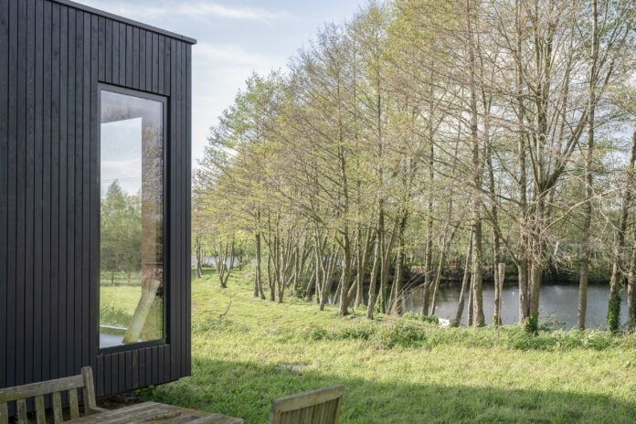 Bless Cabin, Norfolk