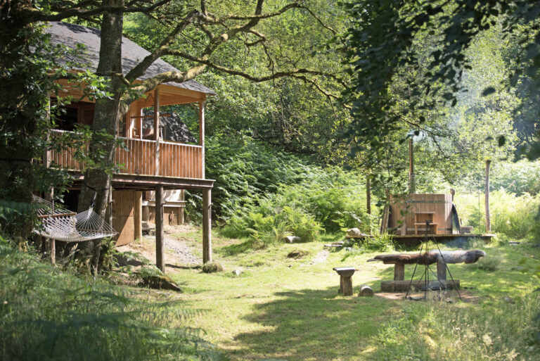 Waterfall-Cabin-Cambrian-Mountains5-scaled-768x513.jpg