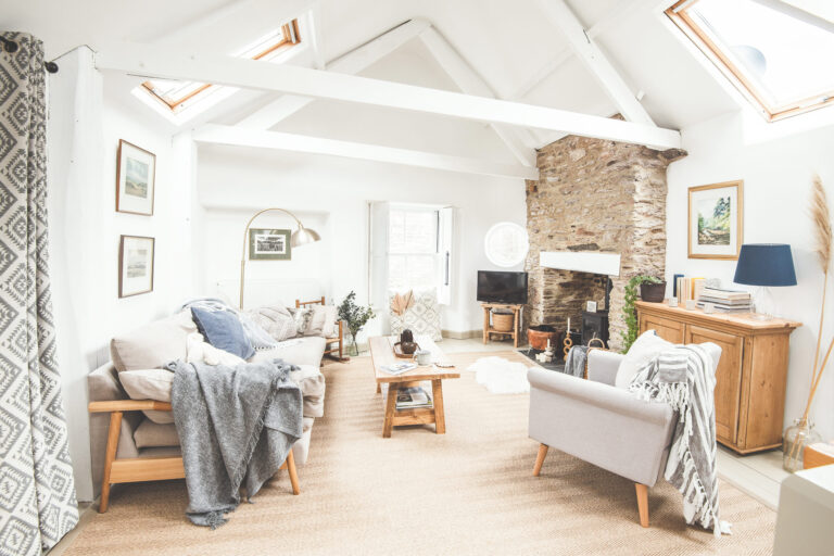 Blackpool-Sands-Cottage16-scaled-768x512.jpg