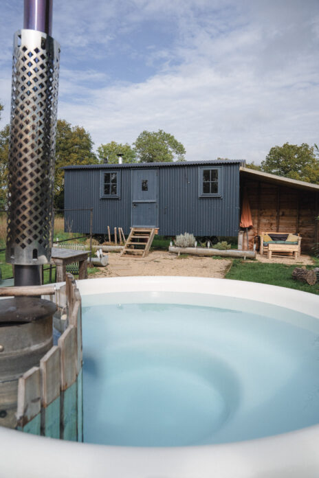 Unfold on Kip Hideaways