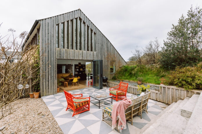 Outdoor terrace and exterior of The Cob, Bude