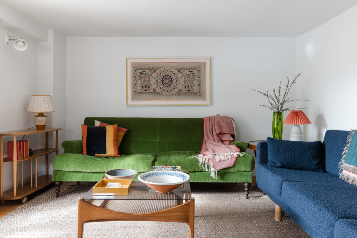 Living area at The Farmhouse, Bude