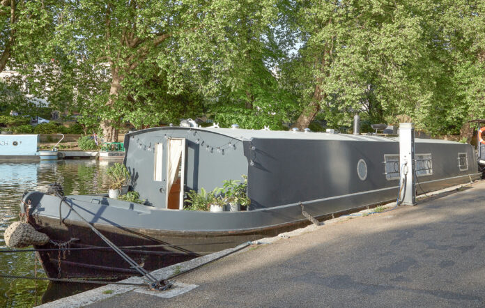 London Houseboat
