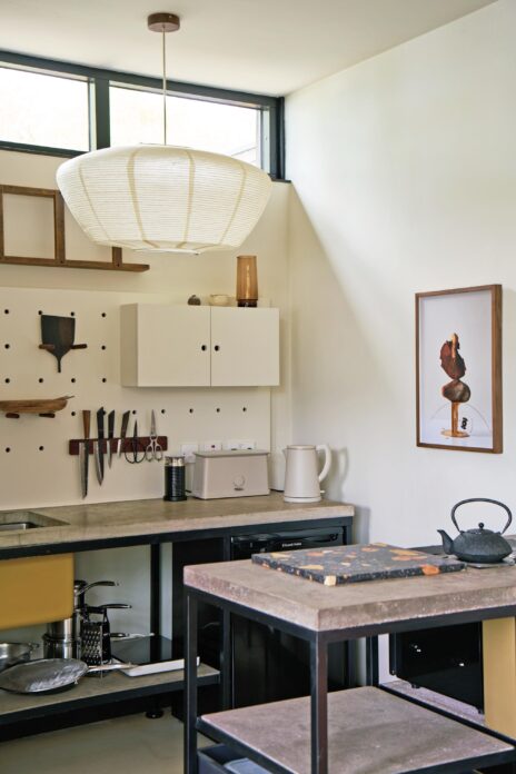 The Modernist, Scotland