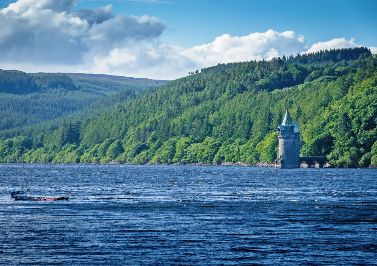 Lake Vyrnwy by James Armes via unsplash