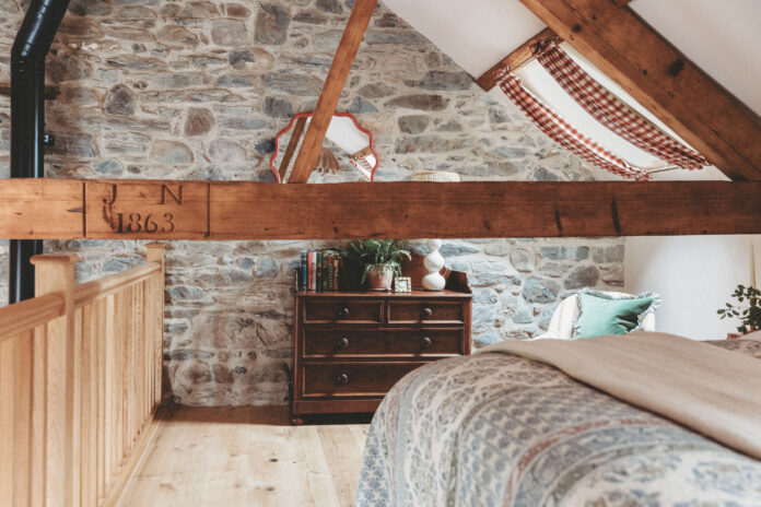 Laundry Cottage at Llenfendigaid Estate on Kip Hideaways