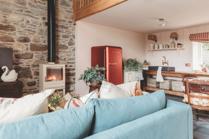 Laundry Cottage at Llenfendigaid Estate on Kip Hideaways