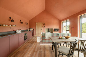 Rowan - Glen Glack Cabins, Scotland