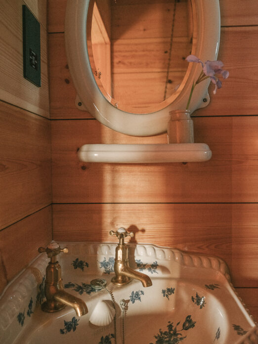 Craftsman's Cabin, Somerset