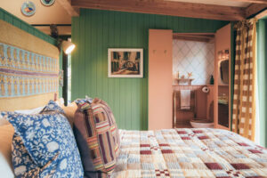 Glebe Cabin Crows Nest One on Kip Hideaways