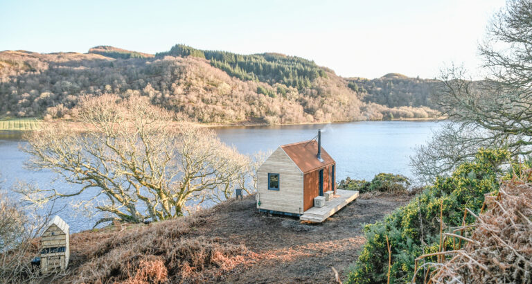 The-Wilderness-Cabins-Oban16-1-768x410.jpg