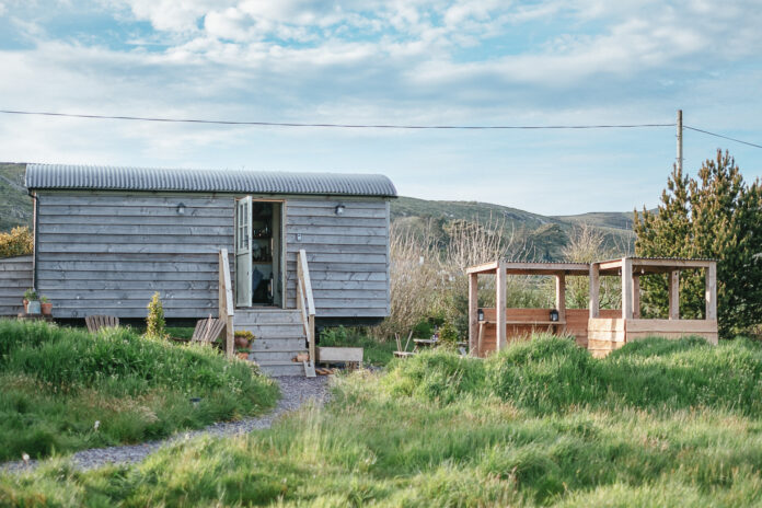 Jonty Storey © Tyddyn Melyn Hut