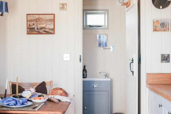 Tyddyn Melyn Hut, Wales - Jonty Storey Photography