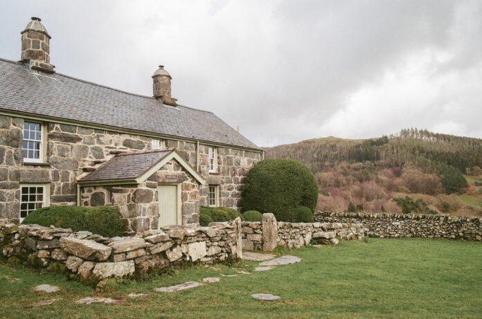 Garth Gell on Kip Hideaways ©KatiePankowski