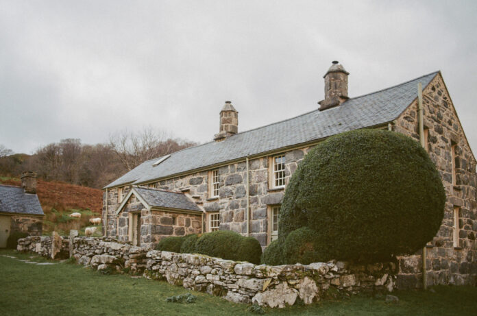 Garth Gell on Kip Hideaways ©KatiePankowski