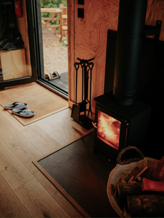 Mizar Staffordshire Shacks on Kip Hideaways