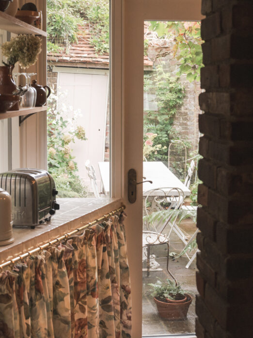 Margot Cottage on Kip Hideaways