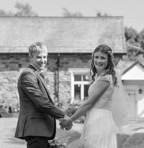 Owners-Jonny-and-Mary