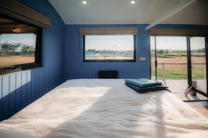 Hedgehog Wagtail Retreats on Kip Hideaways