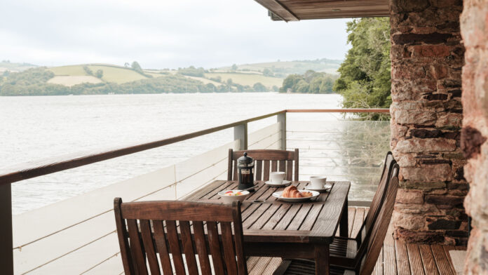 The Boathouse on Kip Hideaways