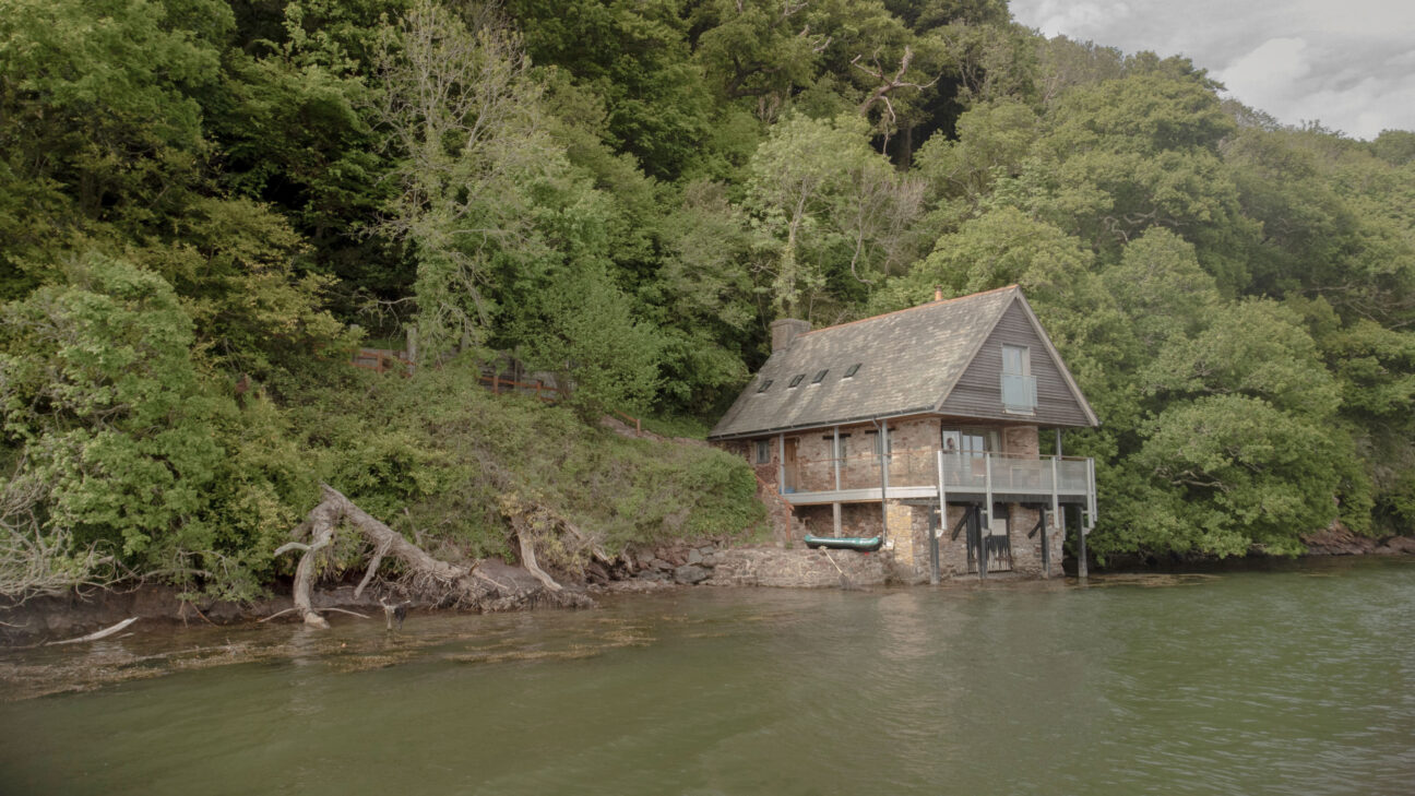 The Boathouse on Kip Hideaways