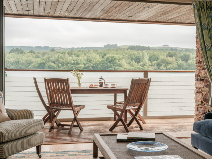 The Boathouse on Kip Hideaways