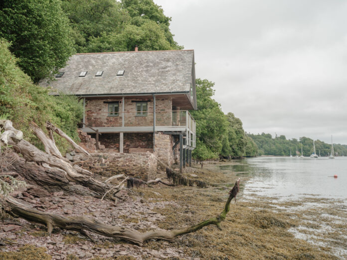 The Boathouse on Kip Hideaways