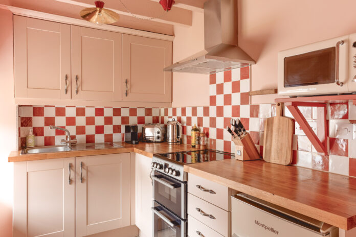 Cottage Orné Housekeepers on Kip Hideaways