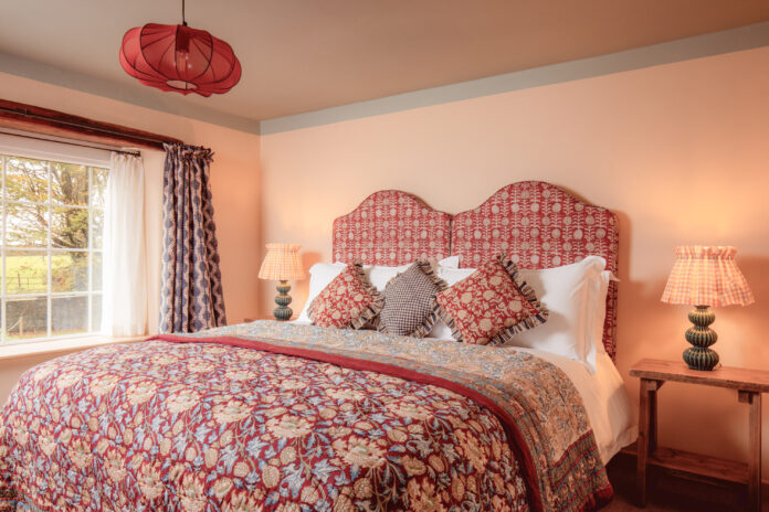 Cottage Orné Millers on Kip Hideaways