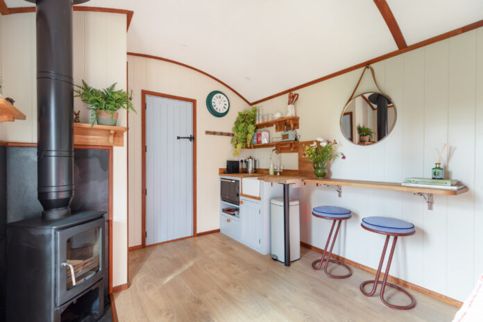 Cottage Orné Shepherds Hut on Kip Hideaways