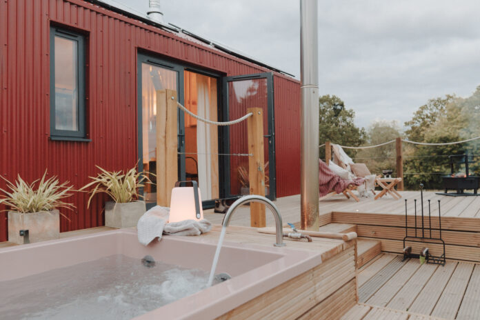 Red Cabin Blickling on Kip Hideaways