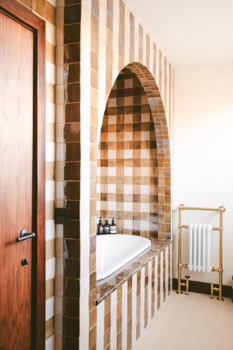 Villa Vista Shot by Thompson