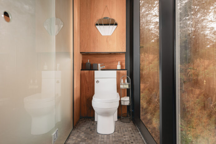 The OOD House by the Lake on Kip Hideaways