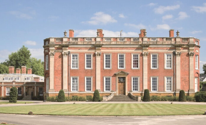 Cottesbrooke Hall on Kip Hideaways