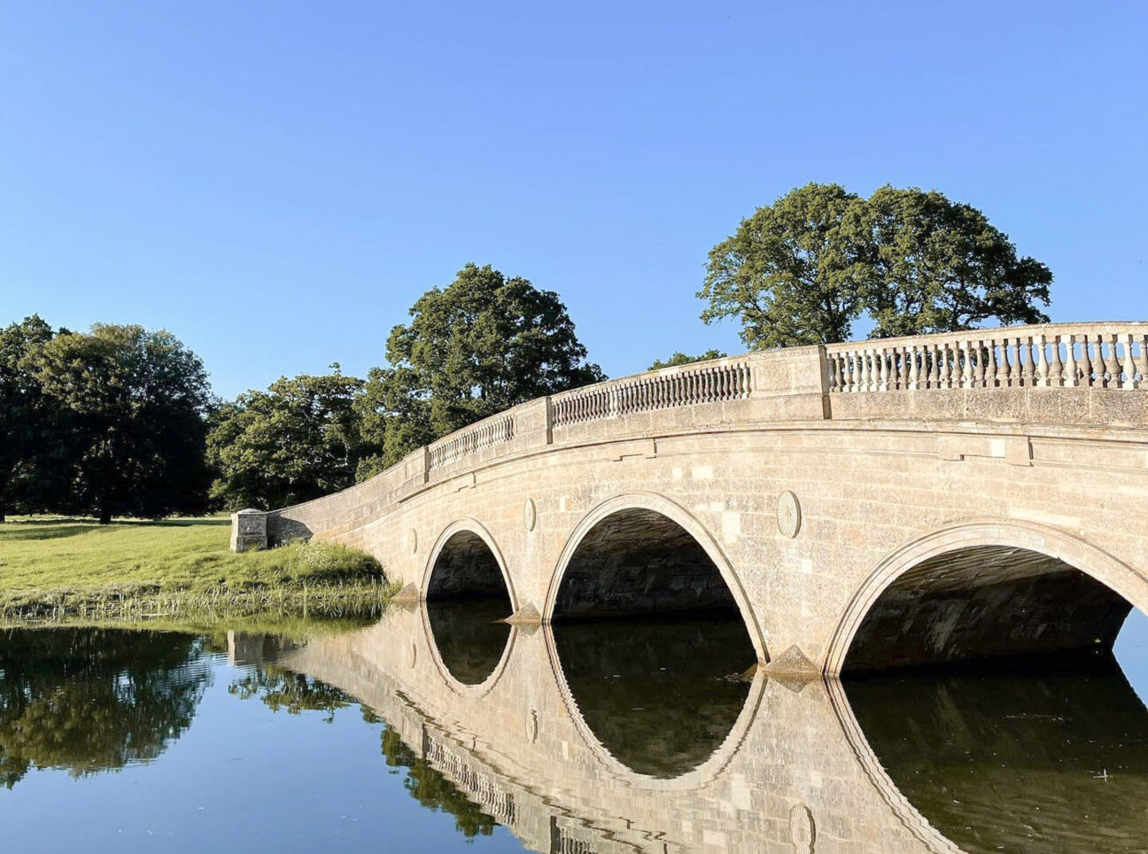 Cottesbrooke Estate on Kip Hideaways