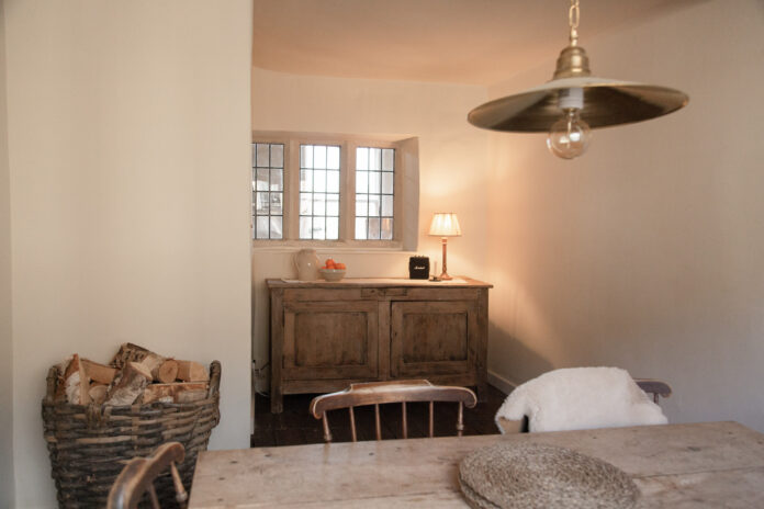 Dahlias Residence on Kip Hideaways