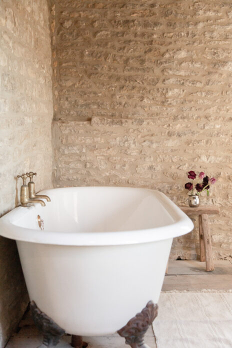 Dahlias Residence on Kip Hideaways