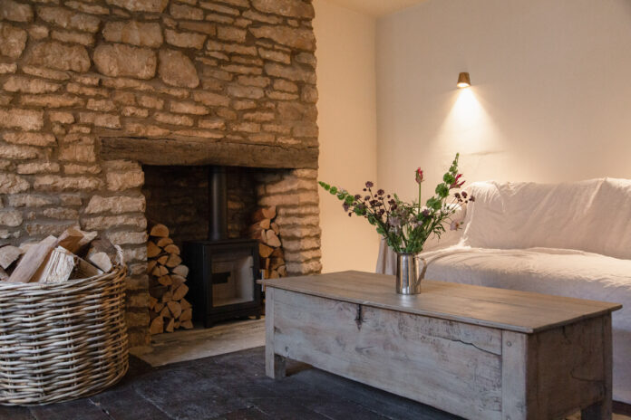 Dahlias Residence on Kip Hideaways