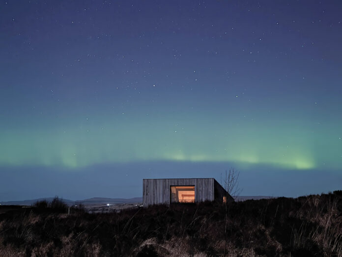 Hen House & Studio on Kip Hideaways