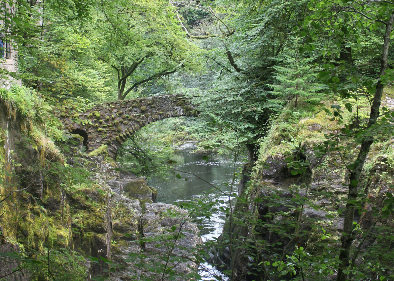 The Hermitage at Dunkeld by Hannah Endall via Unsplash