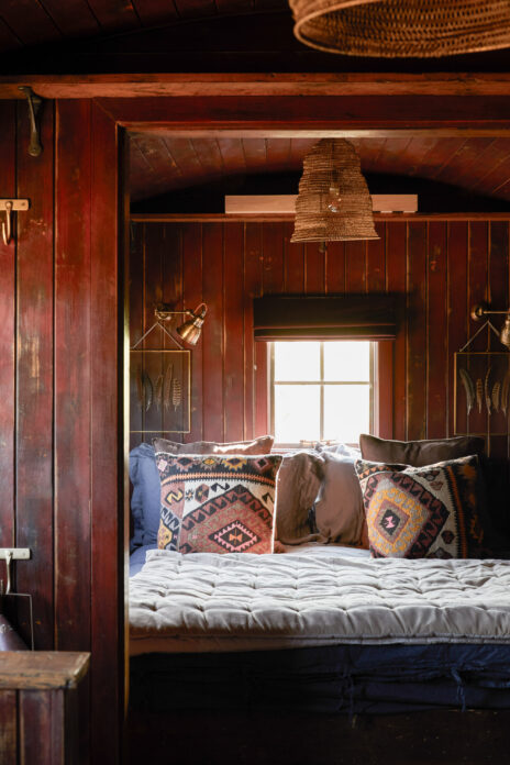 Huts at Royal Oak - Dumbleton on Kip Hideaways