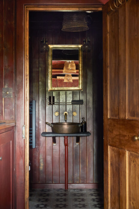 Huts at Royal Oak - Dumbleton on Kip Hideaways