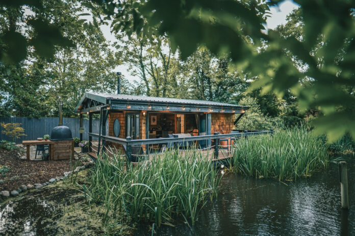 The Lakehouse at Coddington on Kip Hideaways