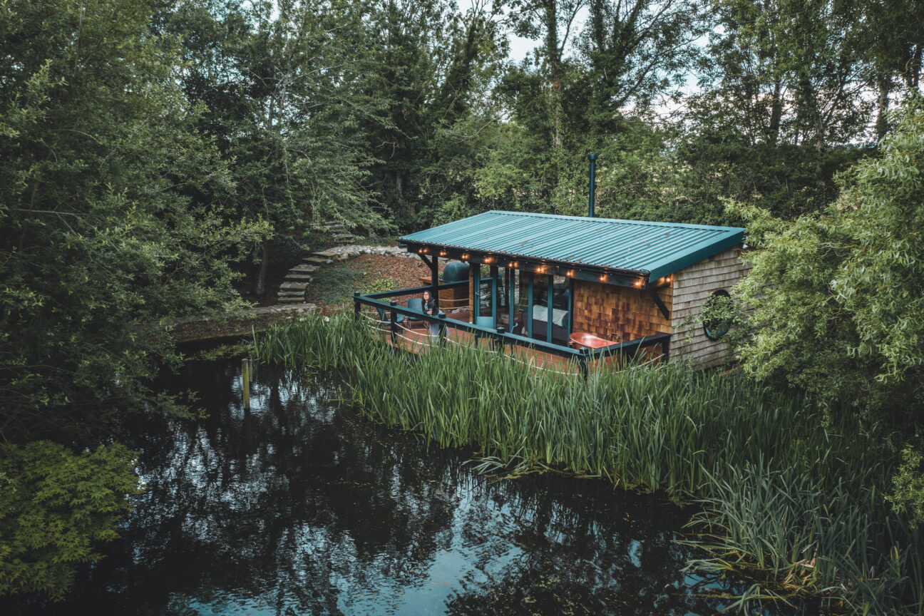 The Lakehouse at Coddington on Kip Hideaways