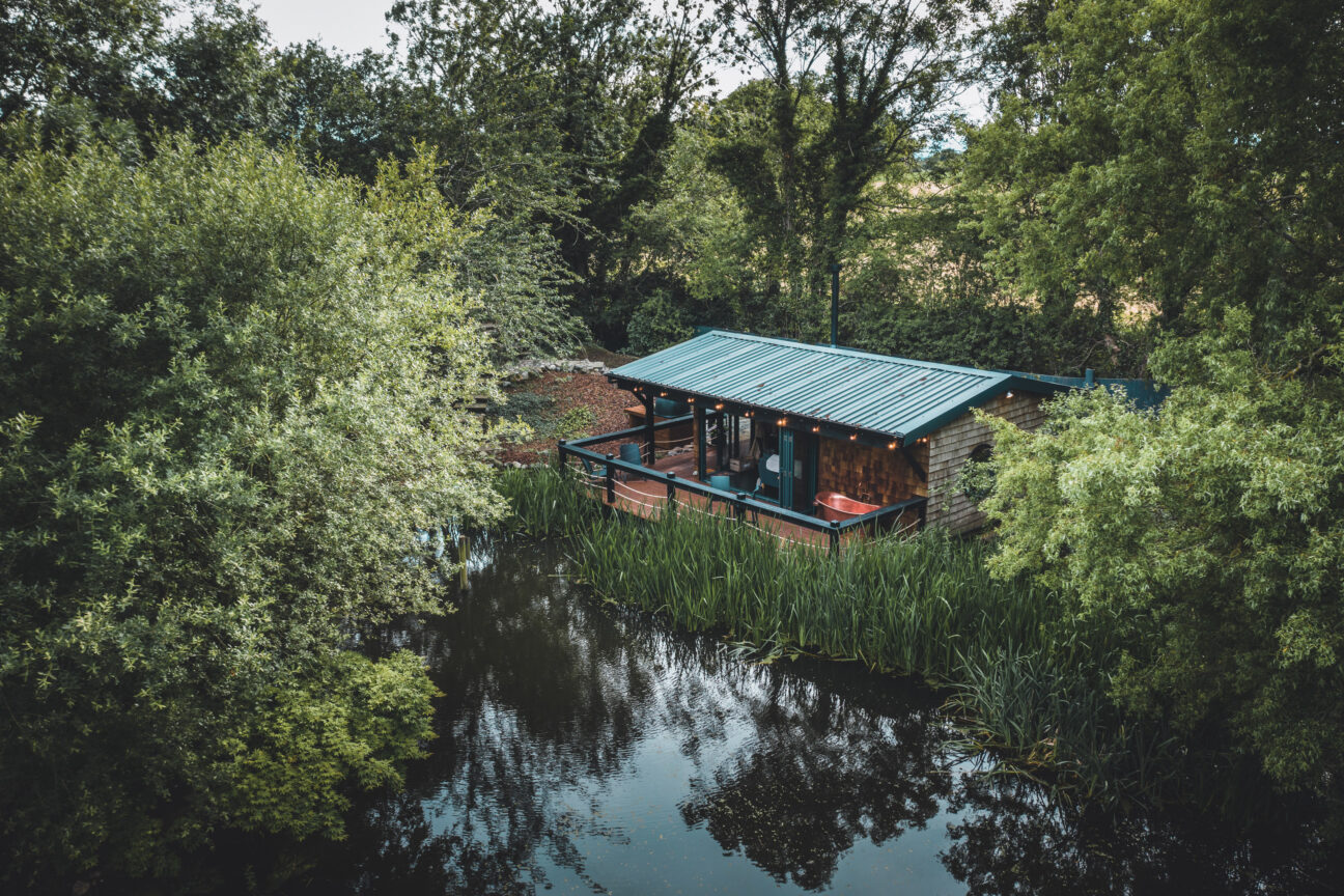 The Lakehouse at Coddington on Kip Hideaways