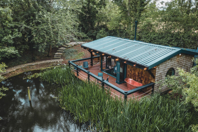 The Lakehouse at Coddington on Kip Hideaways