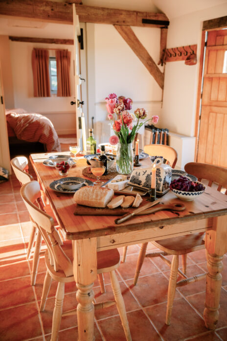 Downs Barn - Titch Hill on Kip Hideaways