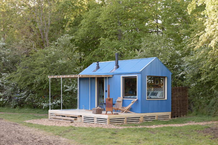 Alcoves - Blue Cabin on Kip Hideaways