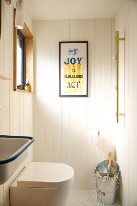 Alcoves - Blue Cabin on Kip Hideaways